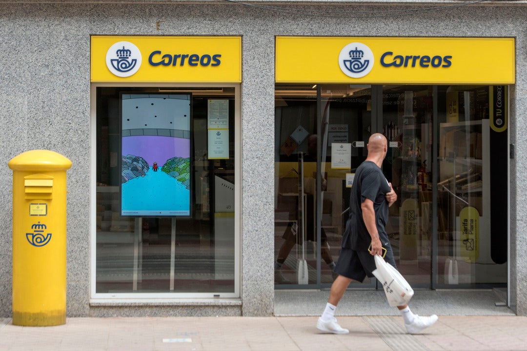 Correos asegura que el 100% de los que han solicitado el voto por correo recibirán hoy la documentación Correos asegura que el 100% de los que han solicitado el voto por correo recibirán hoy la documentación