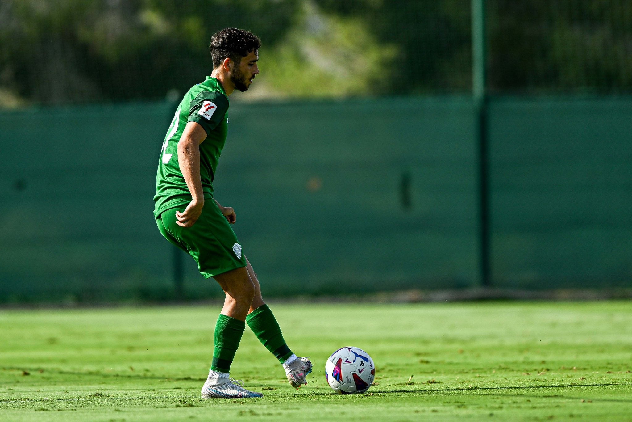 El Elche inicia la pretemporada con veinte futbolistas con contrato en vigor El Elche inicia la pretemporada con veinte futbolistas con contrato en vigor