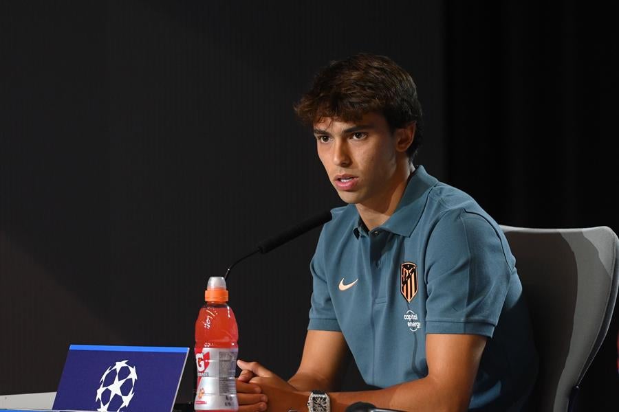 Joao Felix: "Me encantaría jugar en el Barça. Siempre ha sido mi primera opción" Joao Felix: "Me encantaría jugar en el Barça. Siempre ha sido mi primera opción"
