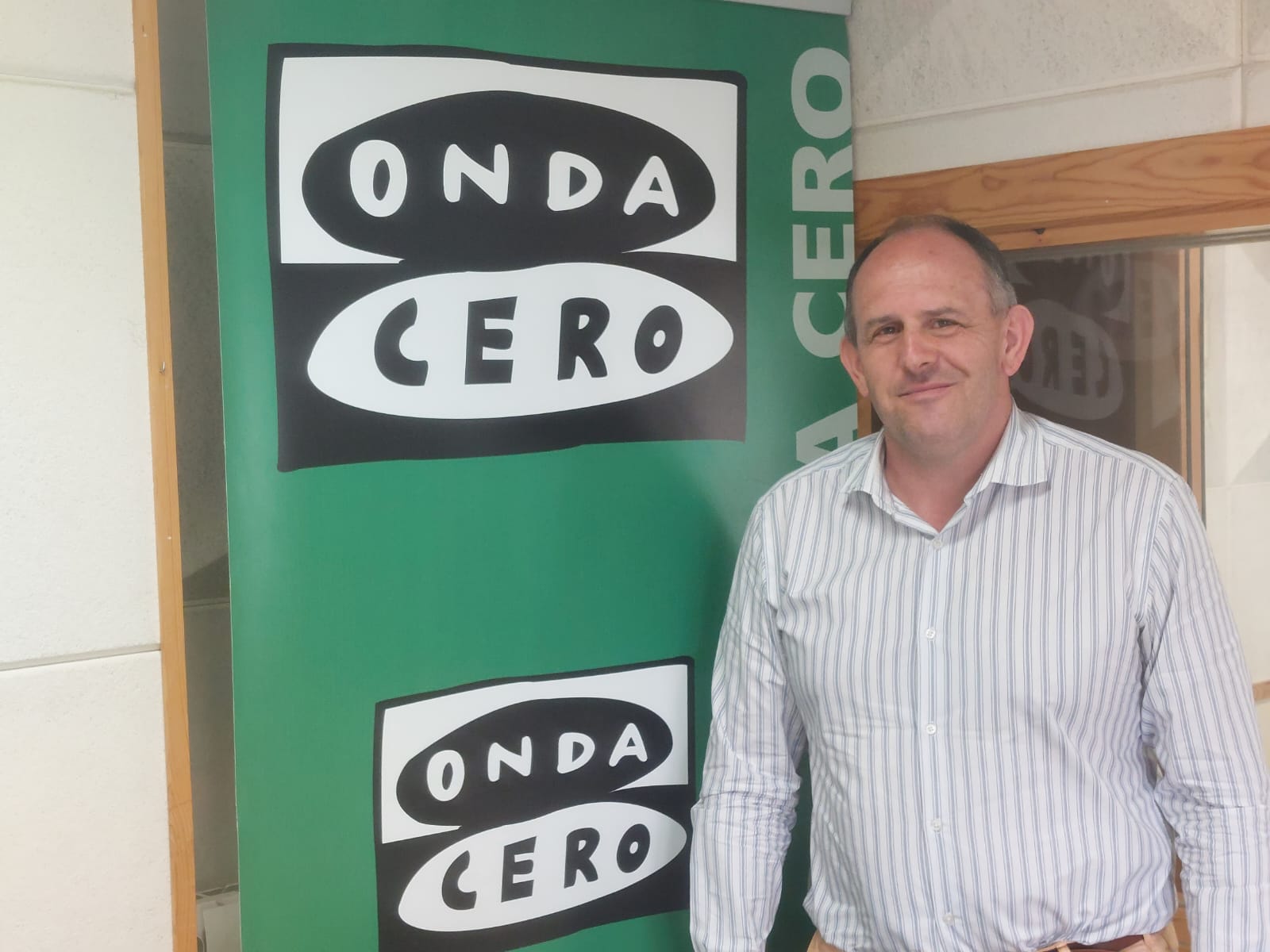 Aceves descarta el cobro por circular por autovías Aceves descarta el cobro por circular por autovías
