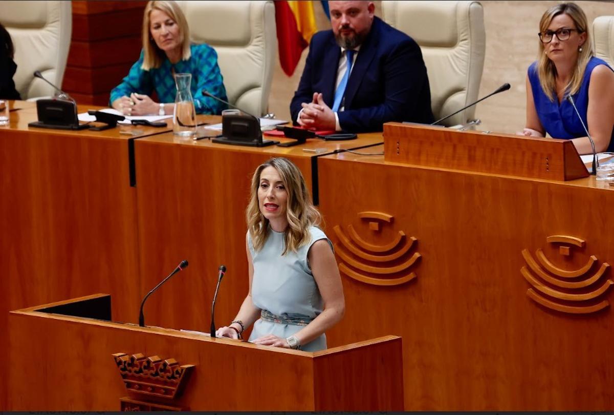 María Guardiola dará a conocer este jueves a su nuevo Gobierno María Guardiola dará a conocer este jueves a su nuevo Gobierno