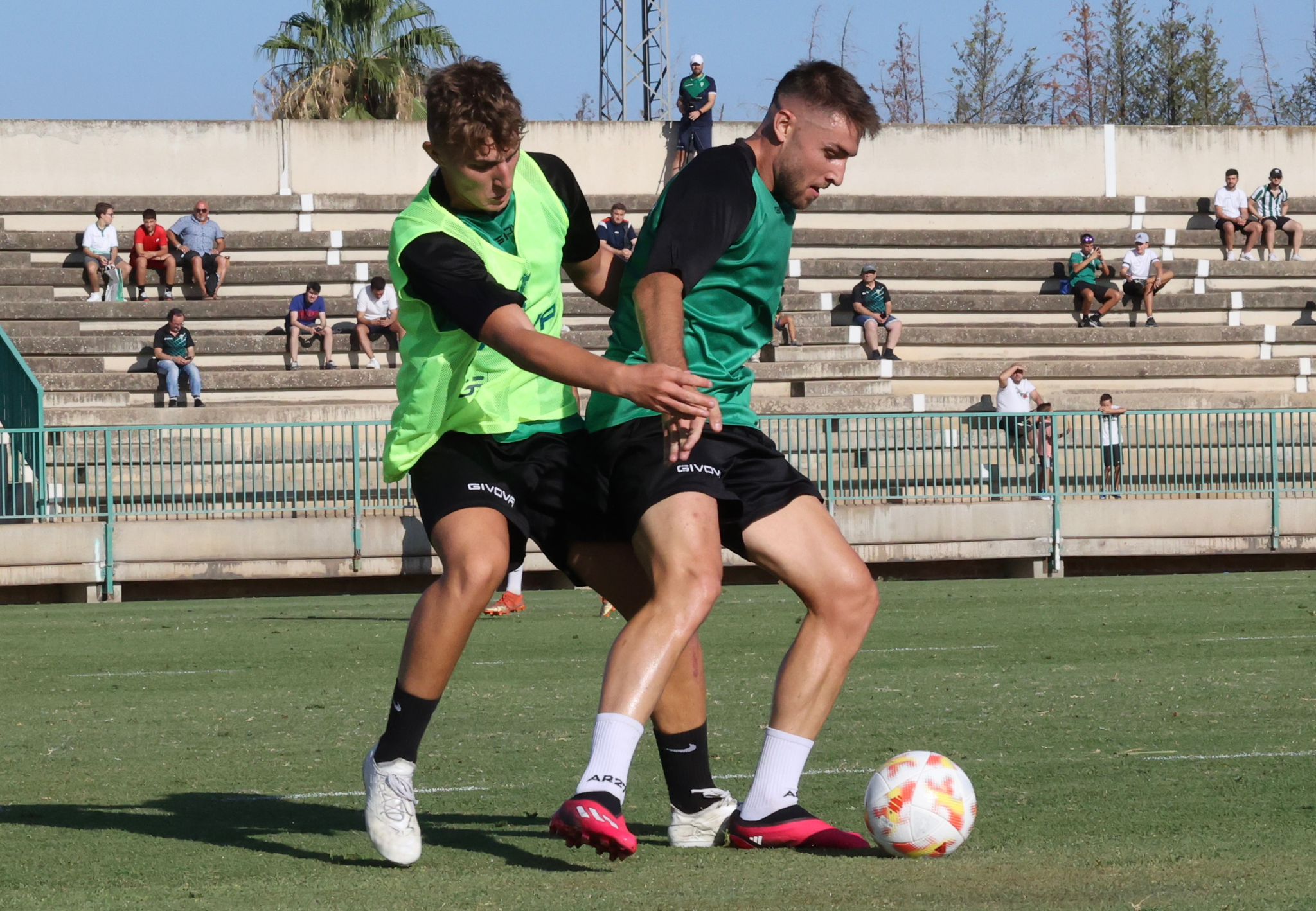 Casas abre el camino del gol en el Córdoba CF Casas abre el camino del gol en el Córdoba CF