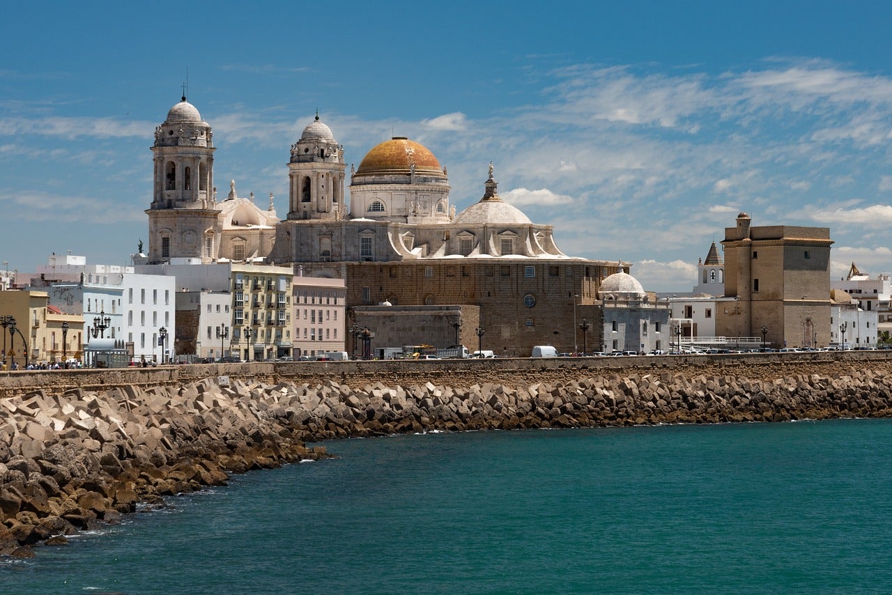 Navegando de Cádiz a la Habana Navegando de Cádiz a la Habana