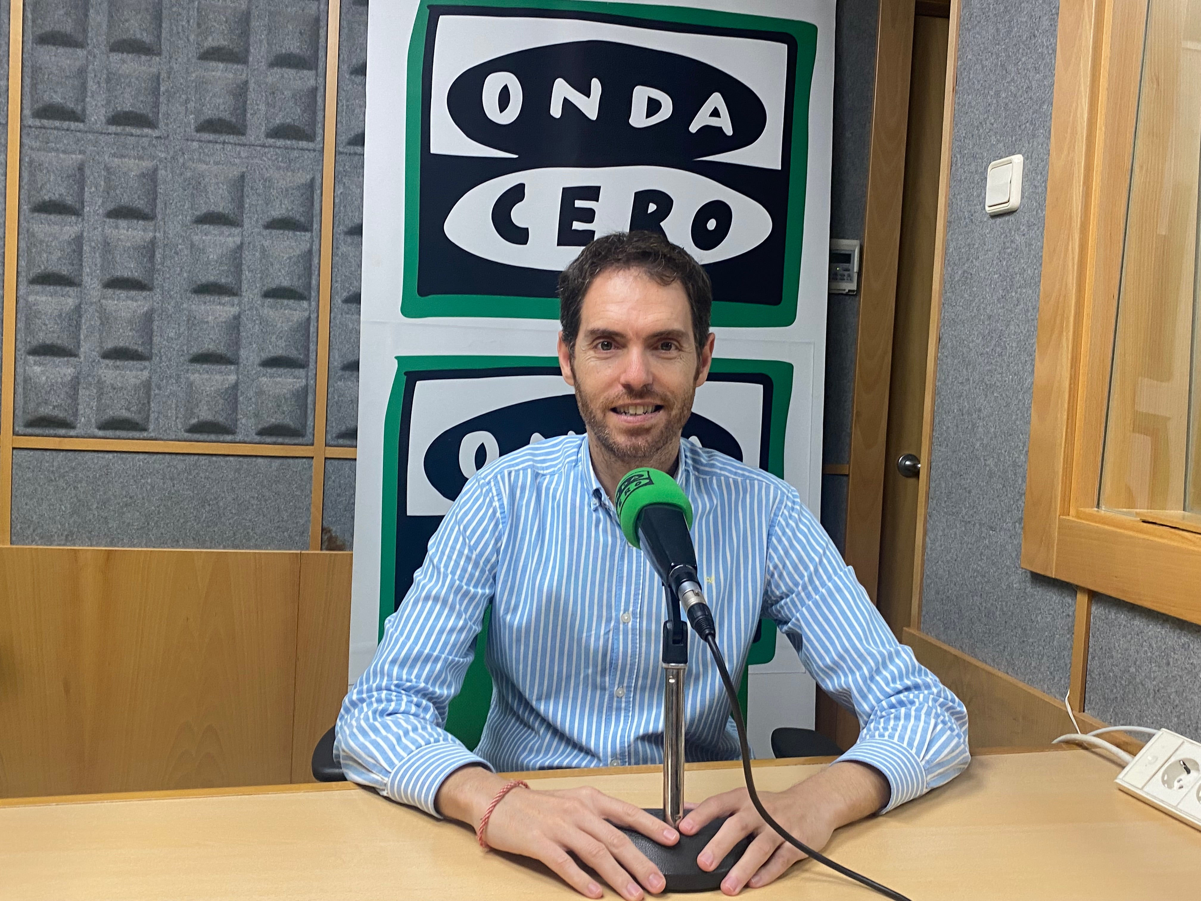 Sergio Sayas: "Todos los navarros que no quieran ver que Navarra se pinta de rojo socialista, tienen que entender que deben votar al PP" Sergio Sayas: "Todos los navarros que no quieran ver que Navarra se pinta de rojo socialista, tienen que entender que deben votar al PP"