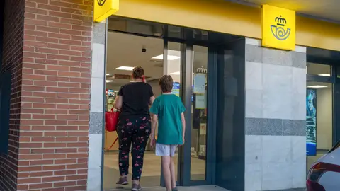 Correos suspende envíos de bajo valor a Estados Unidos por los aranceles de Donald Trump