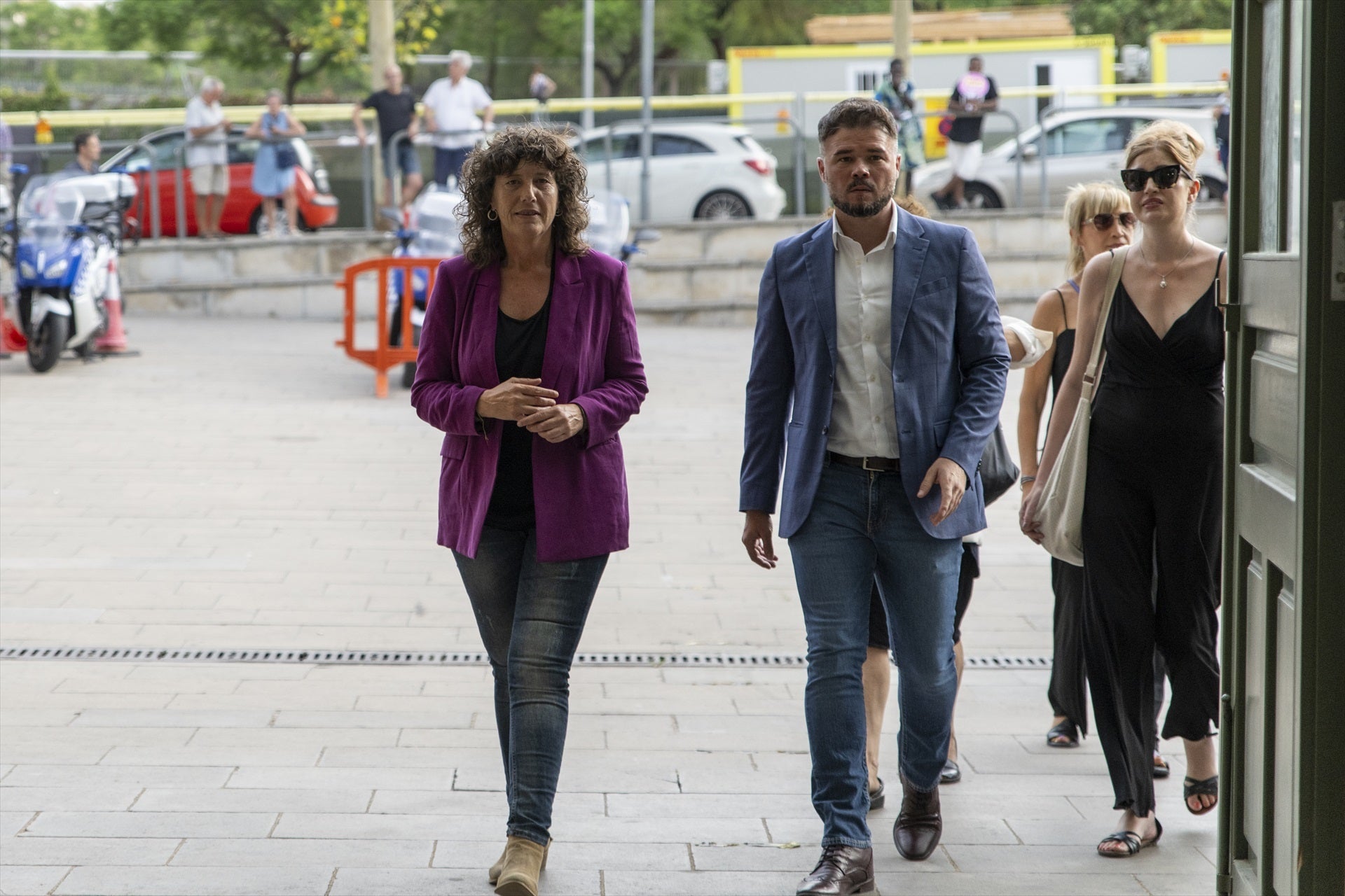 El voto independentista se desploma en Cataluña y no alcanza el 30% El voto independentista se desploma en Cataluña y no alcanza el 30%