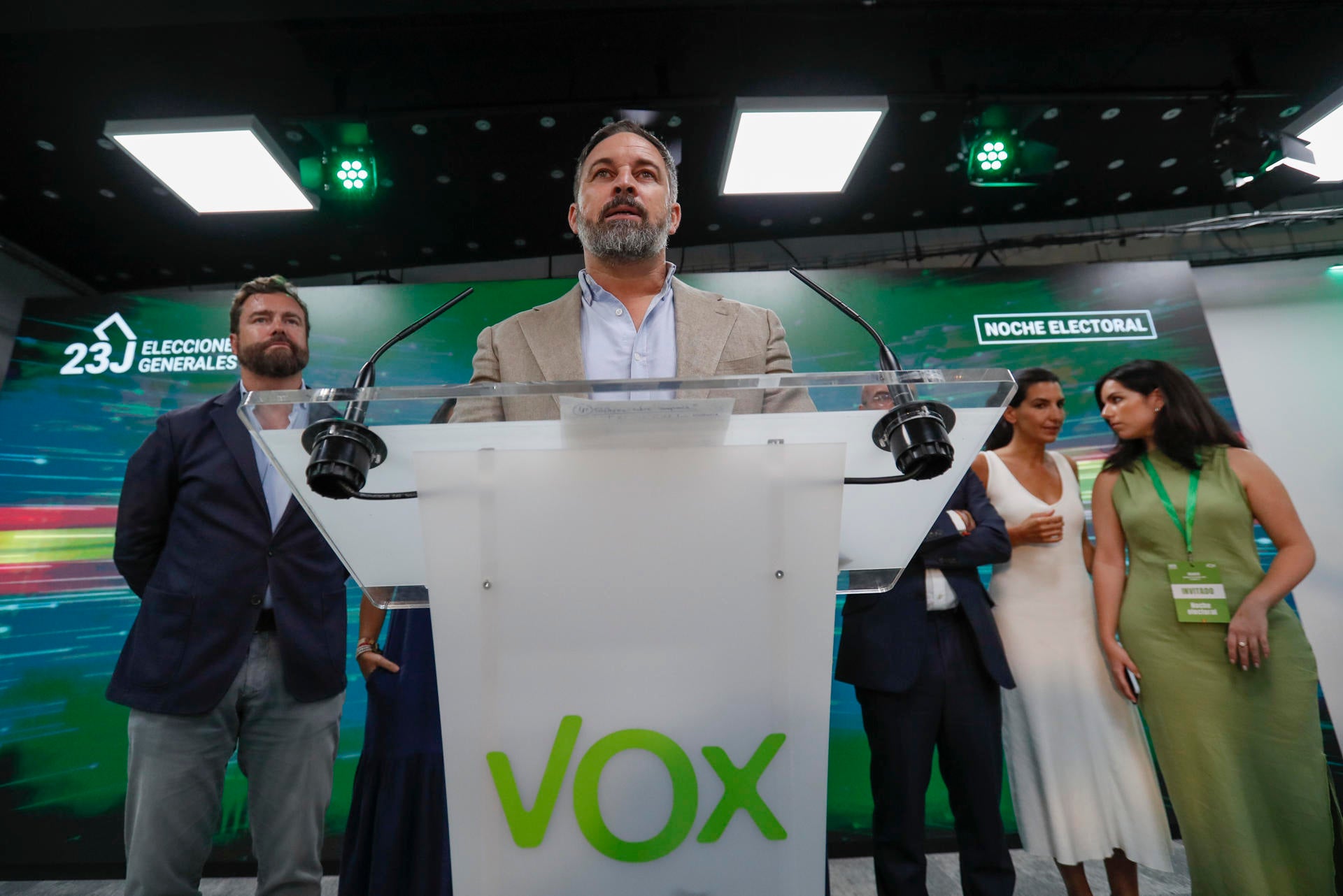 Abascal carga contra Feijóo y afirma que Sánchez podrá gobernar con el apoyo del "separatismo golpista y el terrorismo" Abascal carga contra Feijóo y afirma que Sánchez podrá gobernar con el apoyo del "separatismo golpista y el terrorismo"