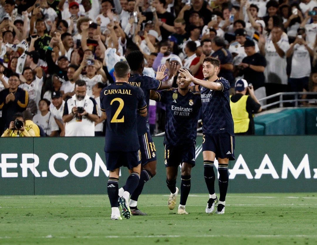 El nuevo Real Madrid se estrena con victoria El nuevo Real Madrid se estrena con victoria