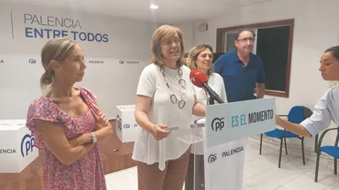 El PP obtiene dos diputados y PSOE uno en las elecciones generales celebradas en Palencia .