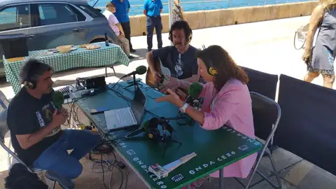La alcaldesa visita el faro de Almería La alcaldesa visita el faro de Almería