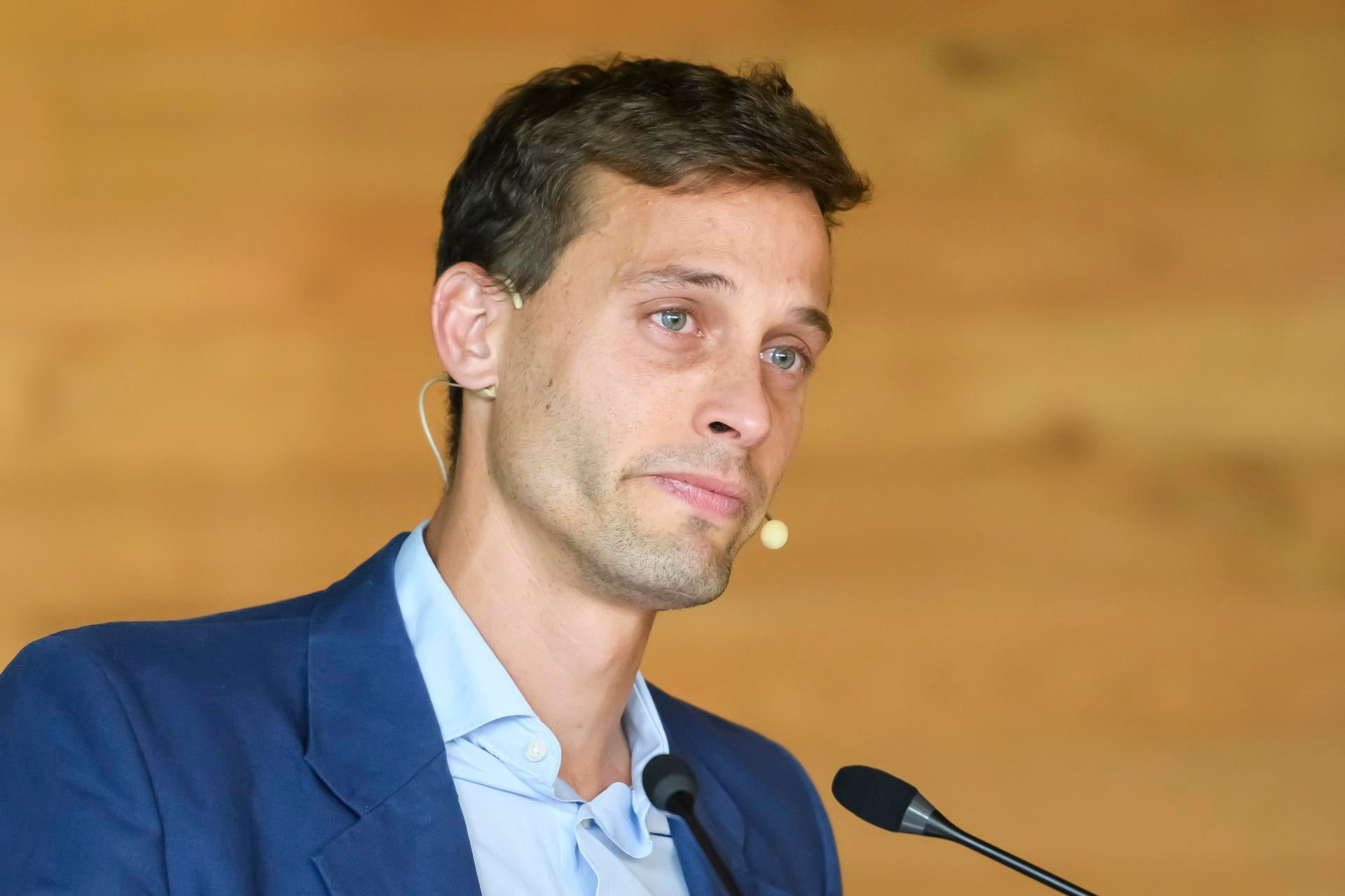 Canales, sus lágrimas y la "locura" de querer irse Canales, sus lágrimas y la "locura" de querer irse