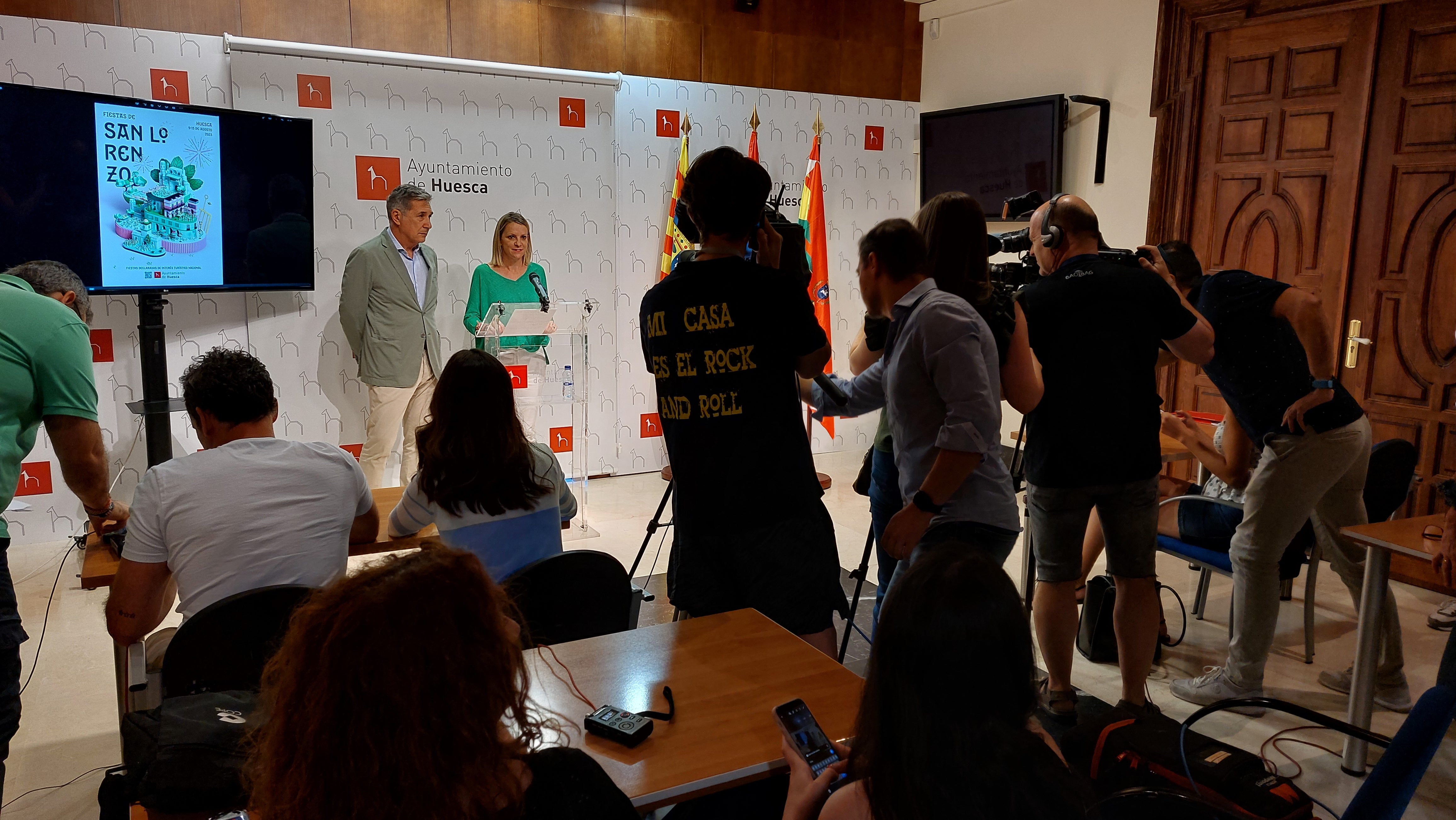 El pastelero Raúl Bernal lanzará el cohete El pastelero Raúl Bernal lanzará el cohete