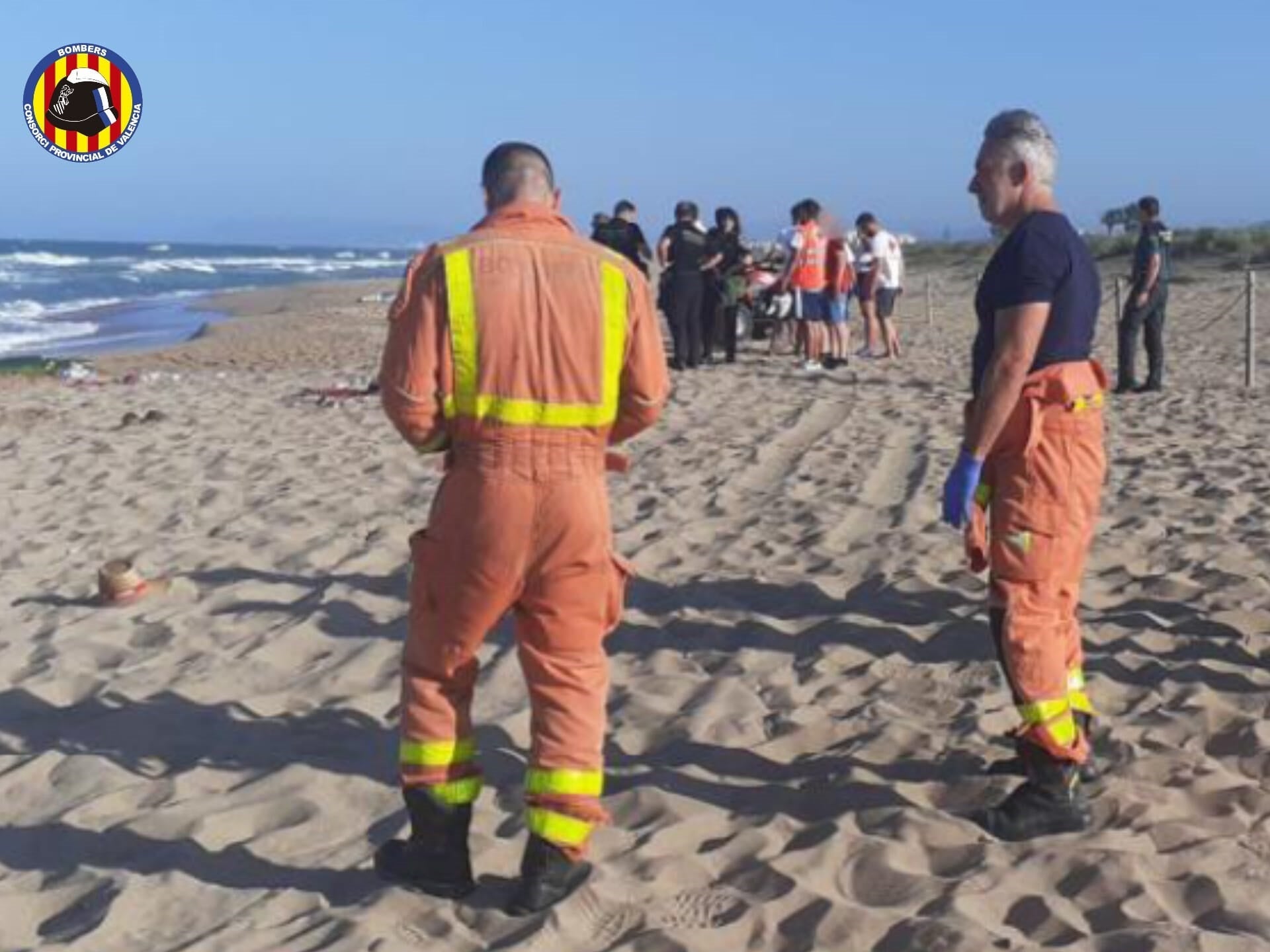 Mueren ahogados dos hombres y una mujer en una playa de Tavernes de la Valldigna Mueren ahogados dos hombres y una mujer en una playa de Tavernes de la Valldigna
