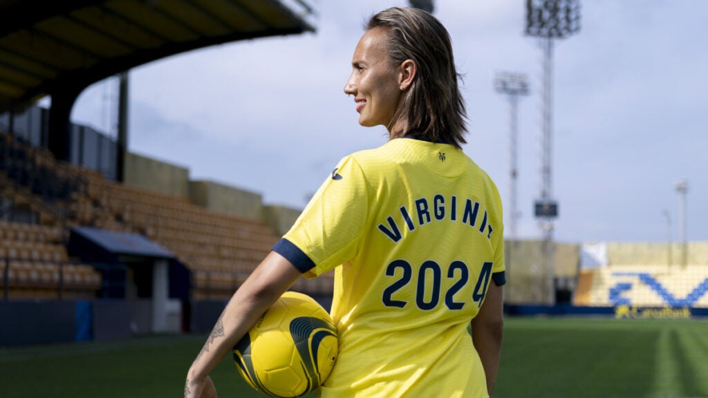 Virginia Torrecilla: "El Villarreal es el sitio dónde puedo volver a disfrutar del fútbol" Virginia Torrecilla: "El Villarreal es el sitio dónde puedo volver a disfrutar del fútbol"