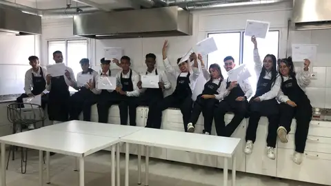 Cocina Conciencia es un proyecto de la Fundación Raíces Cocina Conciencia es un proyecto de la Fundación Raíces