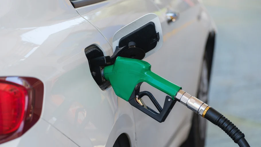 Imagen de archivo de un surtidor de gasolina