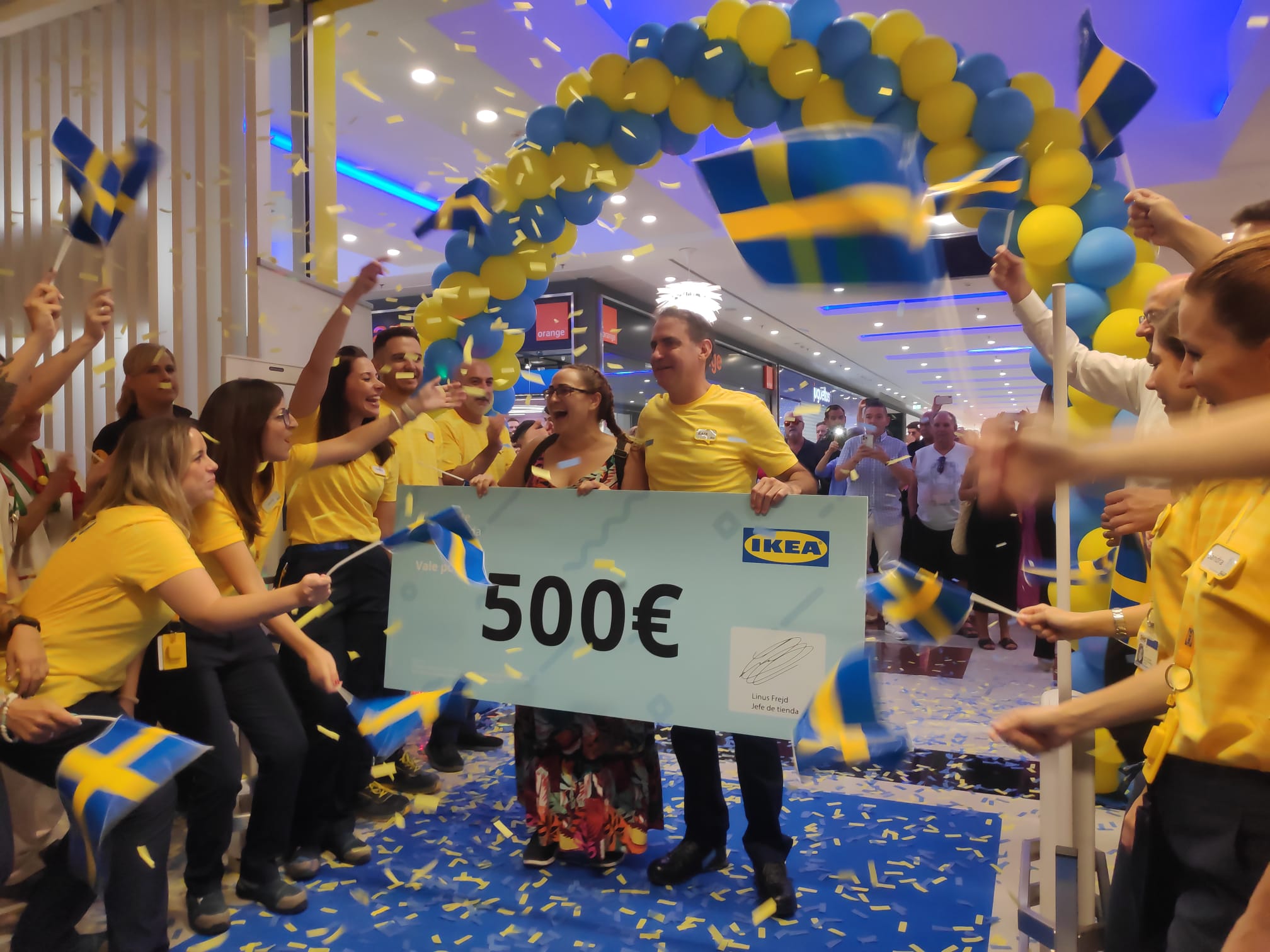 IKEA abre su primera tienda en Granada IKEA abre su primera tienda en Granada