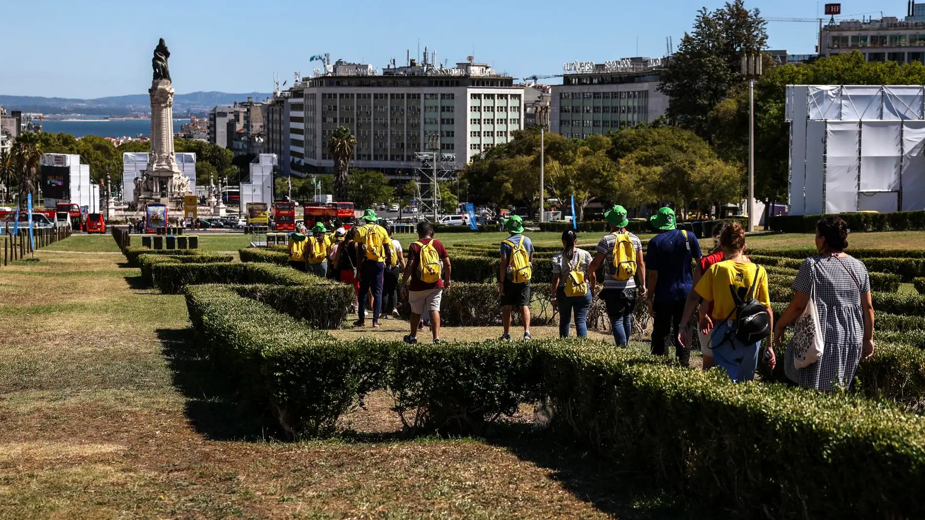 Miles de peregrinos de todo el mundo llegan a Portugal para participar en Jornada Mundial de la Juventud 