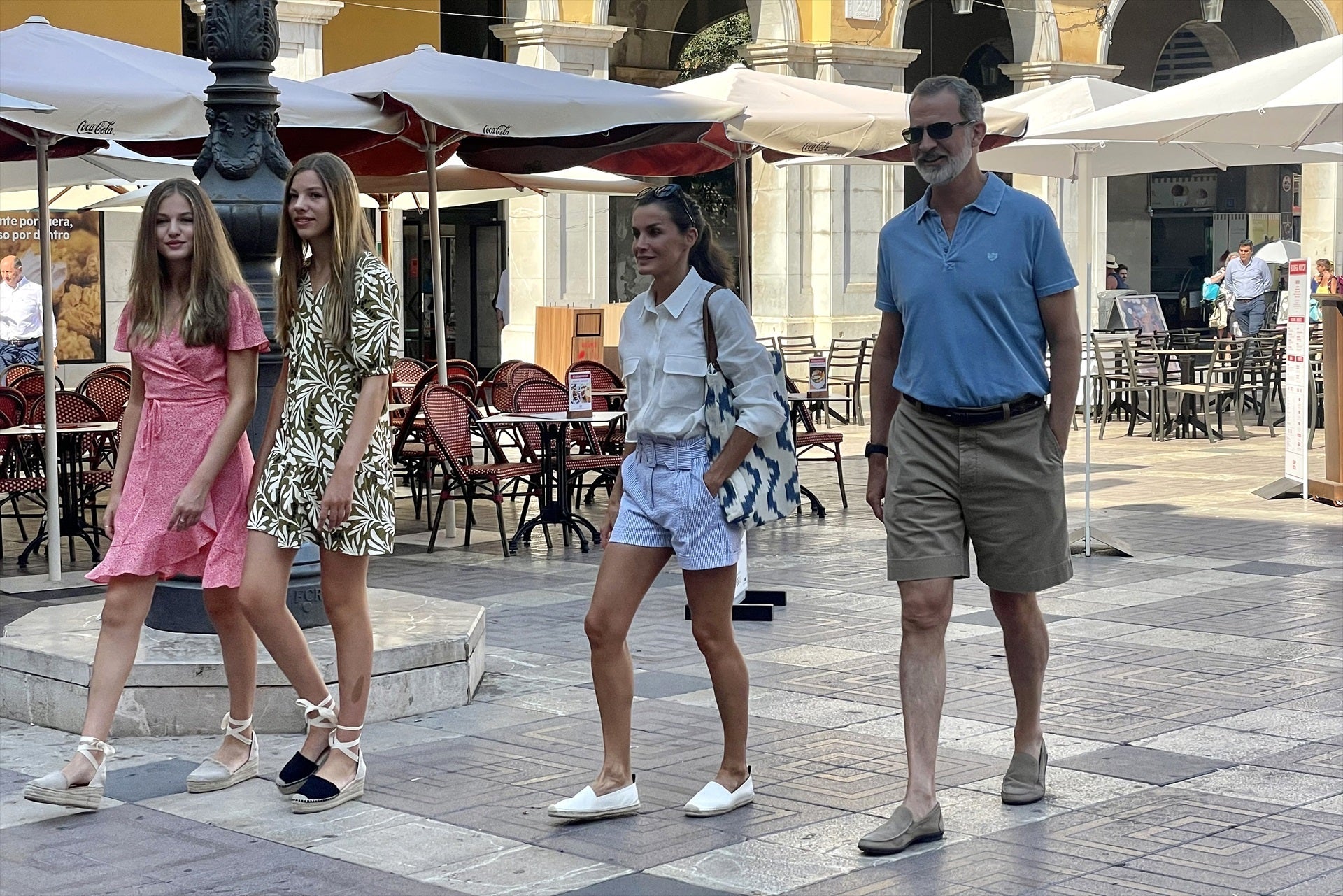La reina, la princesa y la infanta se unen a Felipe VI para pasar las vacaciones en Palma La reina, la princesa y la infanta se unen a Felipe VI para pasar las vacaciones en Palma