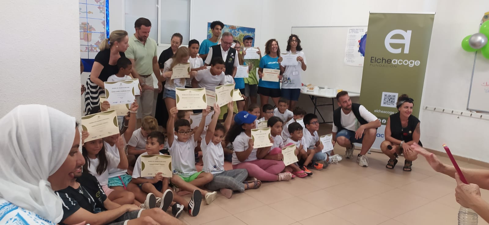 'Elche Acoge' realiza la clausura de la Escuela de Verano en la que han participado cerca de un millar de niños 'Elche Acoge' realiza la clausura de la Escuela de Verano en la que han participado cerca de un millar de niños