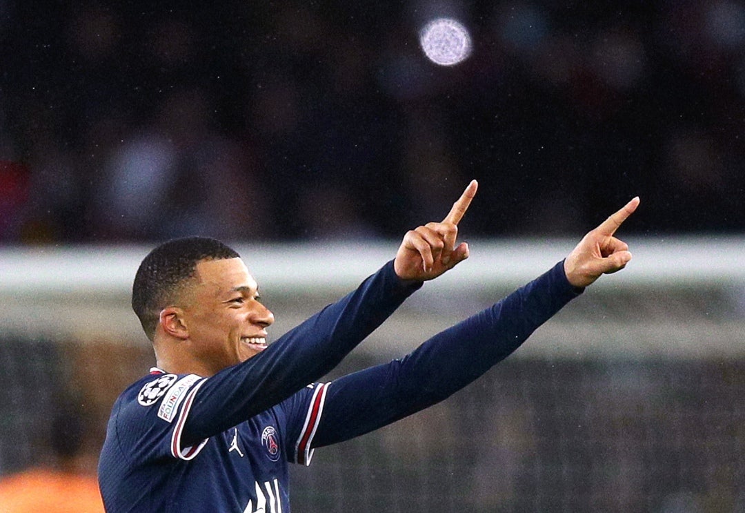 Mbappé no ejerce su opción de renovación Mbappé no ejerce su opción de renovación