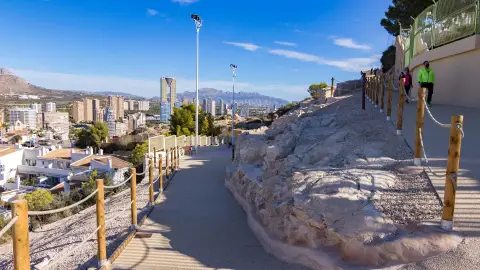 Yacimiento Tossal de la Cala Benidorm Yacimiento Tossal de la Cala Benidorm