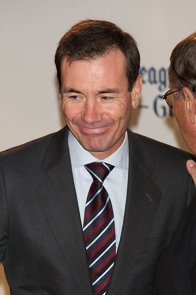 Tomás Gómez anima al PSOE a dejar gobernar a Feijóo y así no depender de Vox ni de los separatistas Tomás Gómez anima al PSOE a dejar gobernar a Feijóo y así no depender de Vox ni de los separatistas