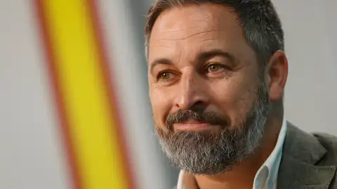 La Junta Electoral Central sanciona a Vox por su campaña "Sánchez odia España" La Junta Electoral Central sanciona a Vox por su campaña "Sánchez odia España"