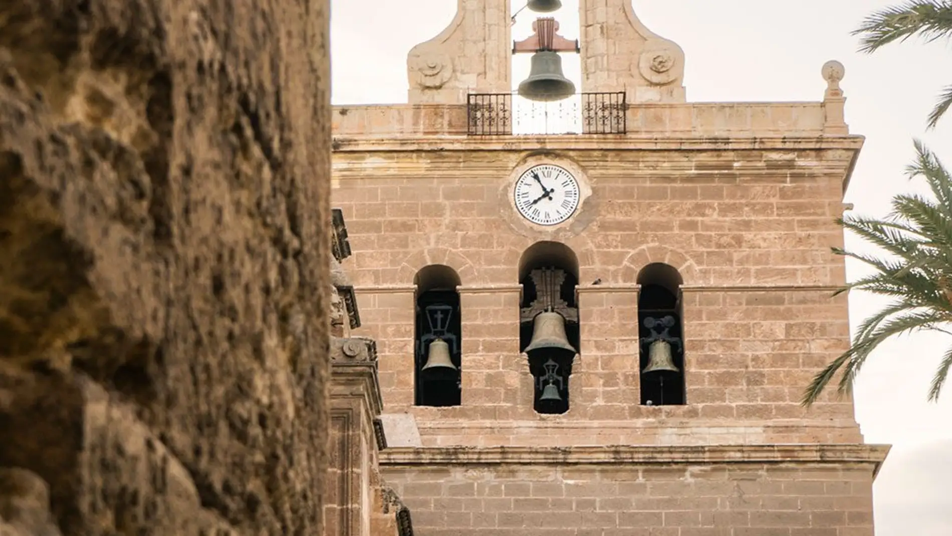 Mañana quedará abierta al público la torre campanario de la Catedral de Almería