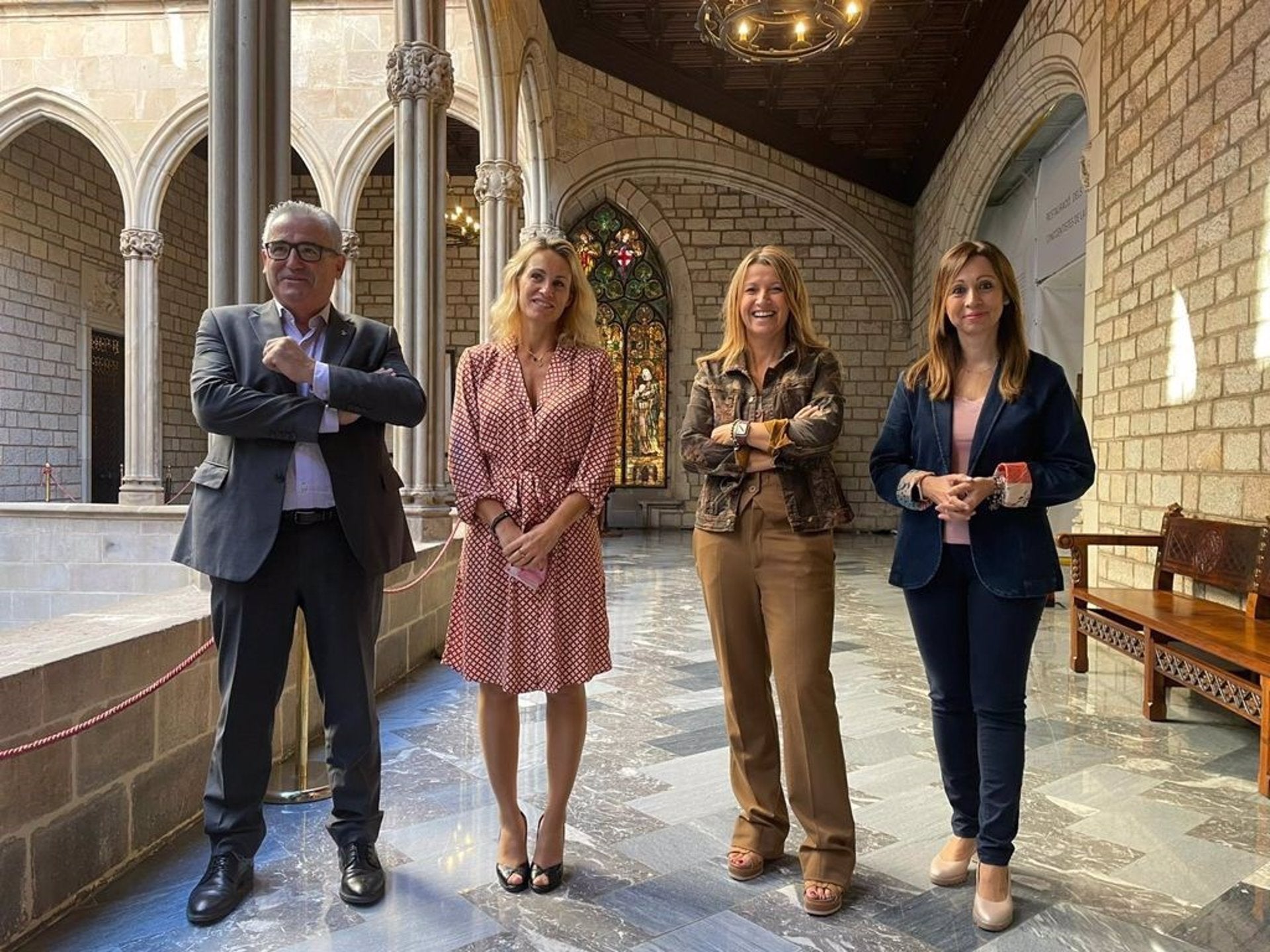 Vox ficha a una ex del PP catalán y del partido de Manuel Valls como secretaria autonómica de Cultura Vox ficha a una ex del PP catalán y del partido de Manuel Valls como secretaria autonómica de Cultura