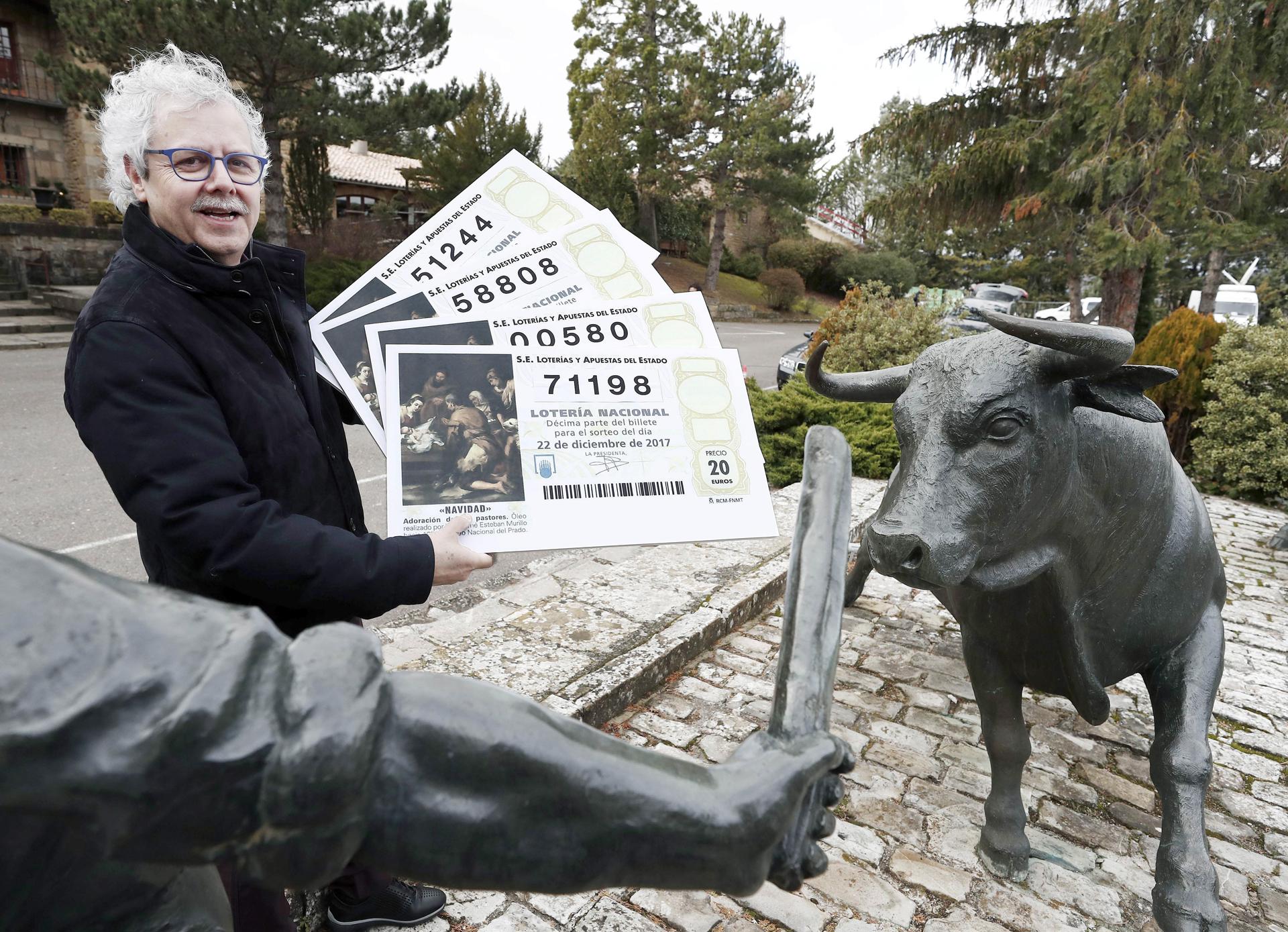 Fallece a los 66 años Xavier Gabriel, propietario de la popular lotería "La Bruixa d'Or" Fallece a los 66 años Xavier Gabriel, propietario de la popular lotería "La Bruixa d'Or"