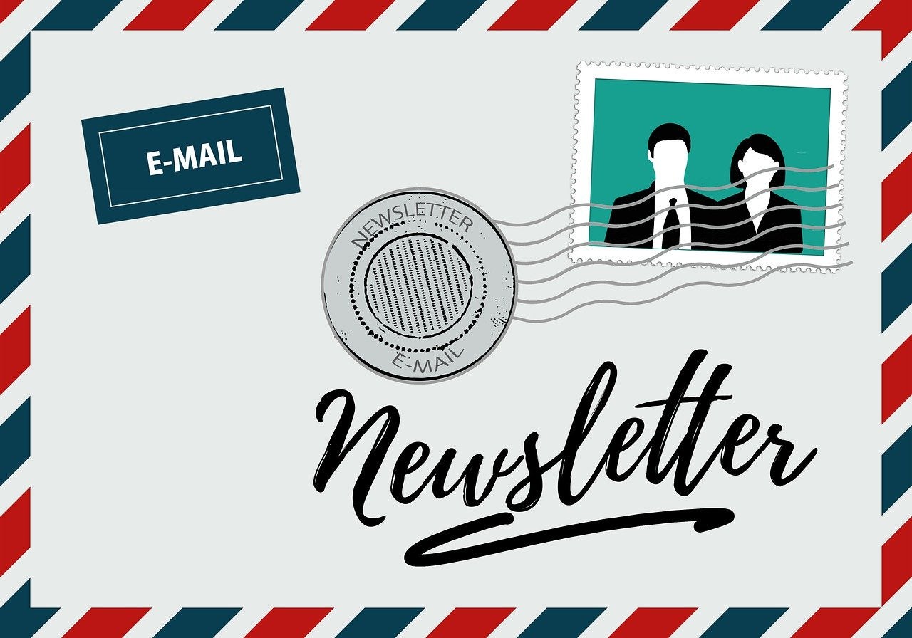 En las nubes con newsletters, Bill Gates y Natalia de Santiago En las nubes con newsletters, Bill Gates y Natalia de Santiago