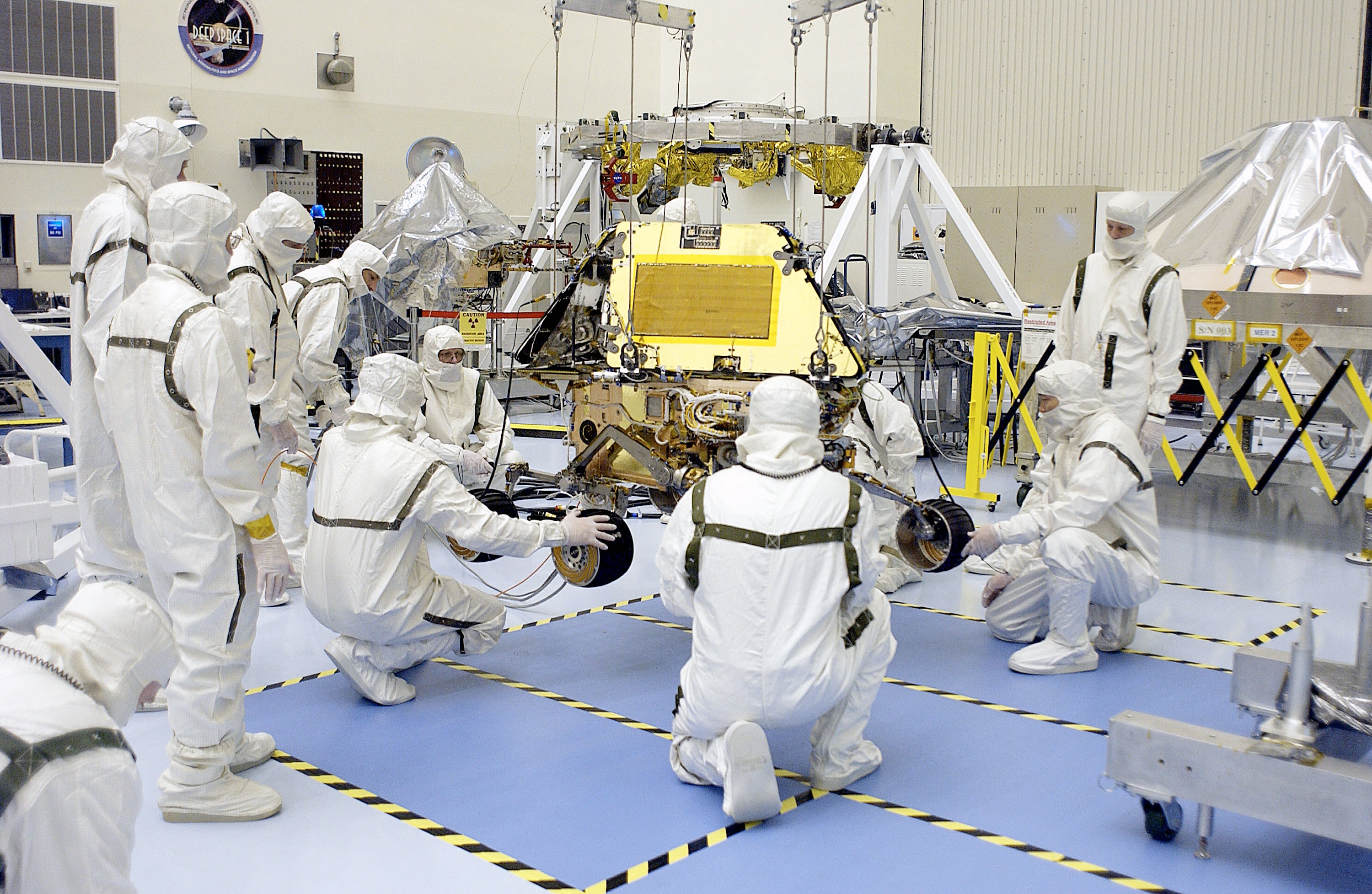 La NASA busca estudiantes interesados en diseñar, desarrollar, construir y probar vehículos robóticos La NASA busca estudiantes interesados en diseñar, desarrollar, construir y probar vehículos robóticos