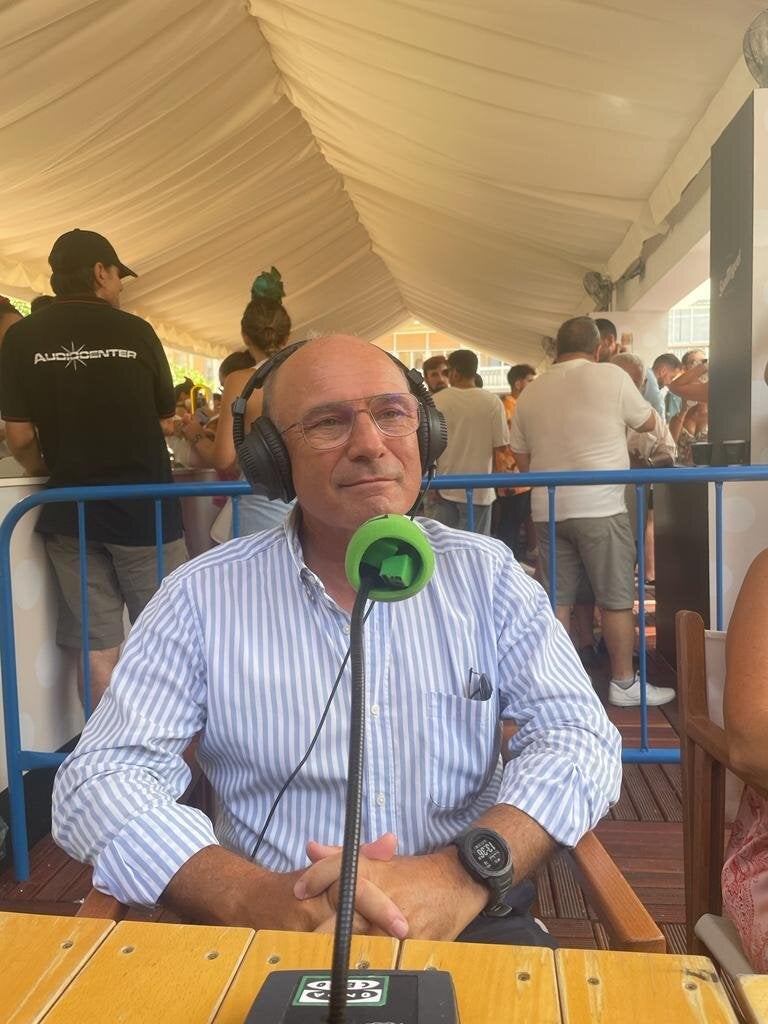 Carlos Rubio, presidente de la Autoridad Portuaria, destaca las novedades de los yates de la provincia Carlos Rubio, presidente de la Autoridad Portuaria, destaca las novedades de los yates de la provincia