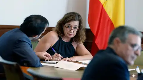 Armengol, "agradecida y emocionada" por ser la apuesta de Sánchez para el Congreso Armengol, "agradecida y emocionada" por ser la apuesta de Sánchez para el Congreso