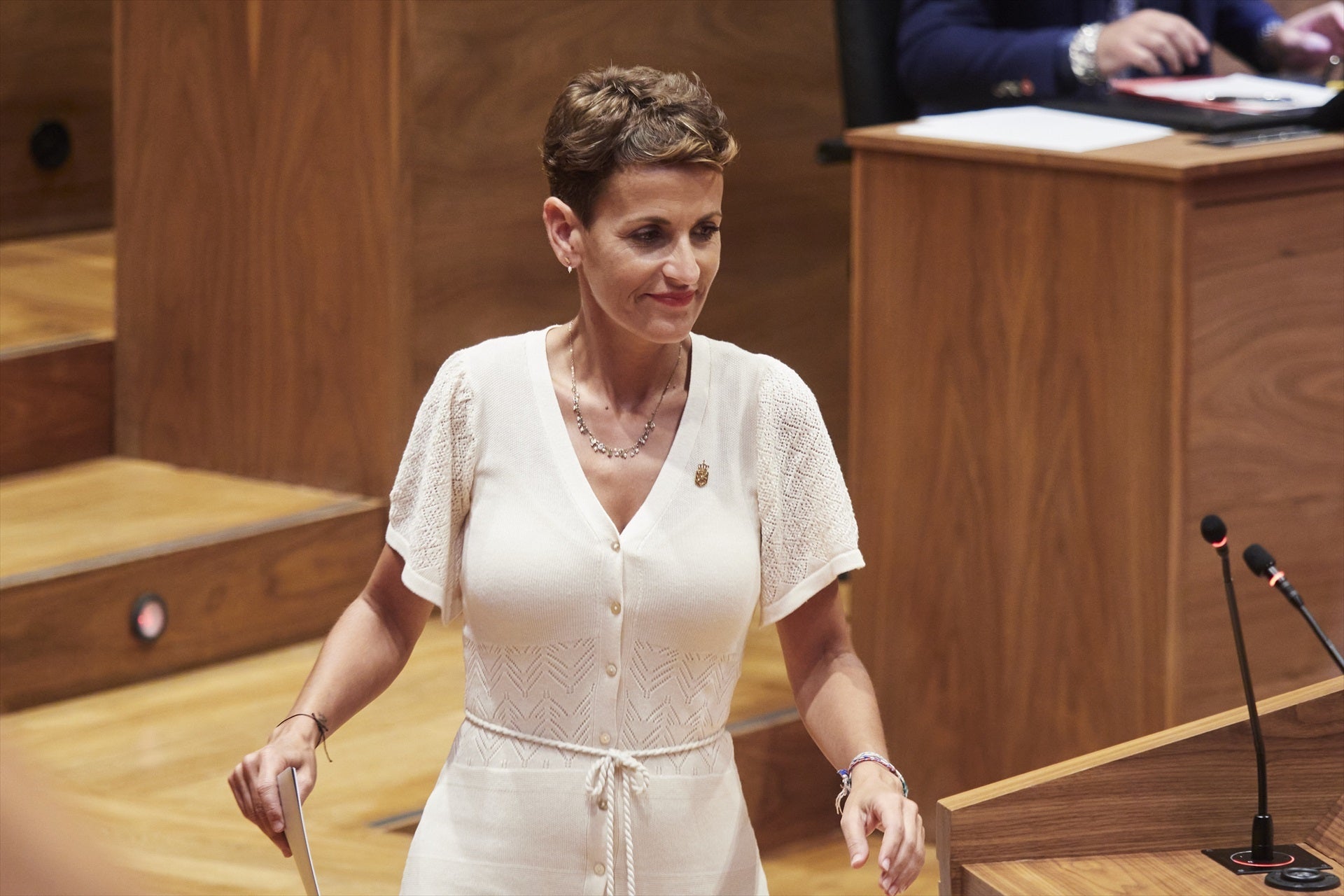 La socialista María Chivite, reelegida presidenta de Navarra con la abstención de Bildu La socialista María Chivite, reelegida presidenta de Navarra con la abstención de Bildu