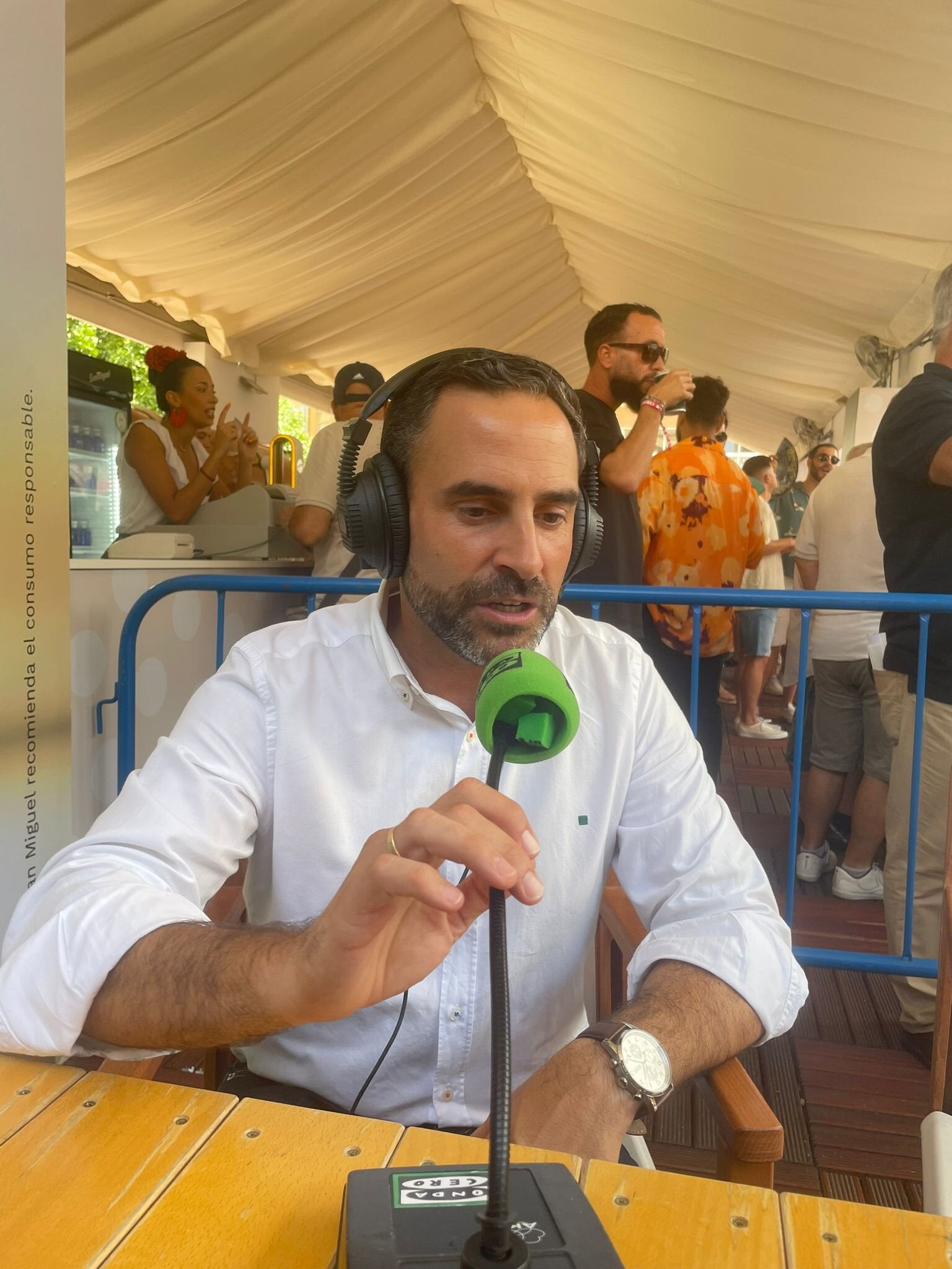 Dani Pérez, portavoz del PSOE, informa sobre las últimas novedades del partido político Dani Pérez, portavoz del PSOE, informa sobre las últimas novedades del partido político