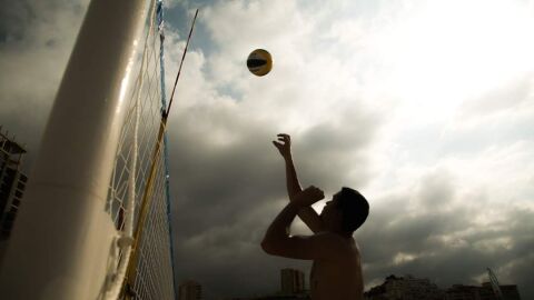 El Servigroup Poniente y el Team Volabola se cuelgan el oro del Torneo de La Cala de Finestrat