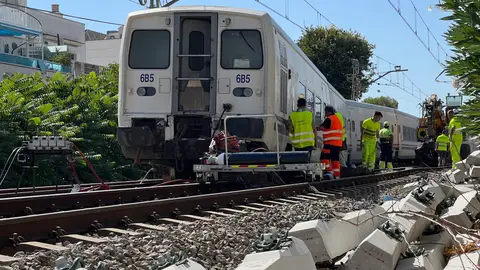 Restablerta la circulació a la R2 sud Restablerta la circulació a la R2 sud