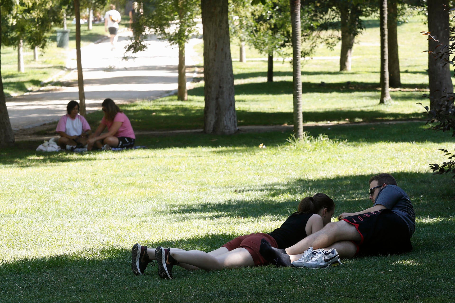 Suben las temperaturas a las puertas de una nueva ola de calor: las 24 provincias con avisos este viernes Suben las temperaturas a las puertas de una nueva ola de calor: las 24 provincias con avisos este viernes