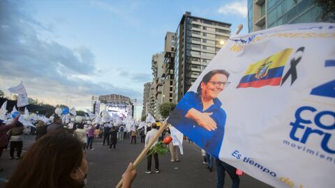 &quot;Muerte mutua&quot;, violencia política e incertidumbre: las elecciones de Ecuador del próximo domingo 