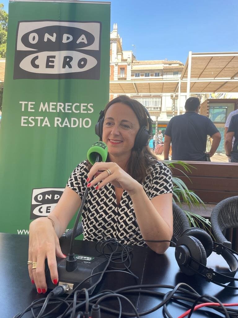Mariana Pineda informa sobre los distintos actos que se están celebrando durante la Feria de Málaga Mariana Pineda informa sobre los distintos actos que se están celebrando durante la Feria de Málaga