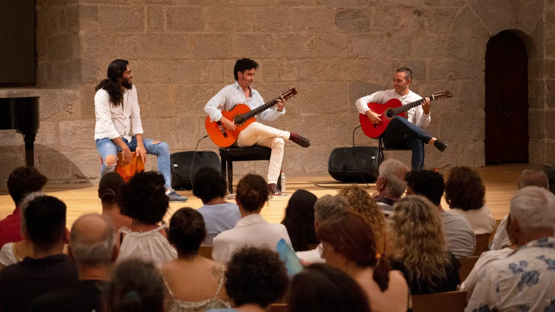 El guitarrista Pedro Navarro, actuará en el festival de Guitarra de Peñiscola. 