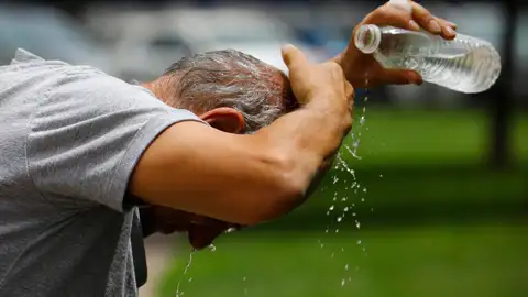 El calor aumenta en el sur peninsular y llegará a 40ºC el jueves, mientras que el norte registrará lluvias y nubosidad La NASA advierte de que las olas de calor podrían llevar a superar los 50 grados en España