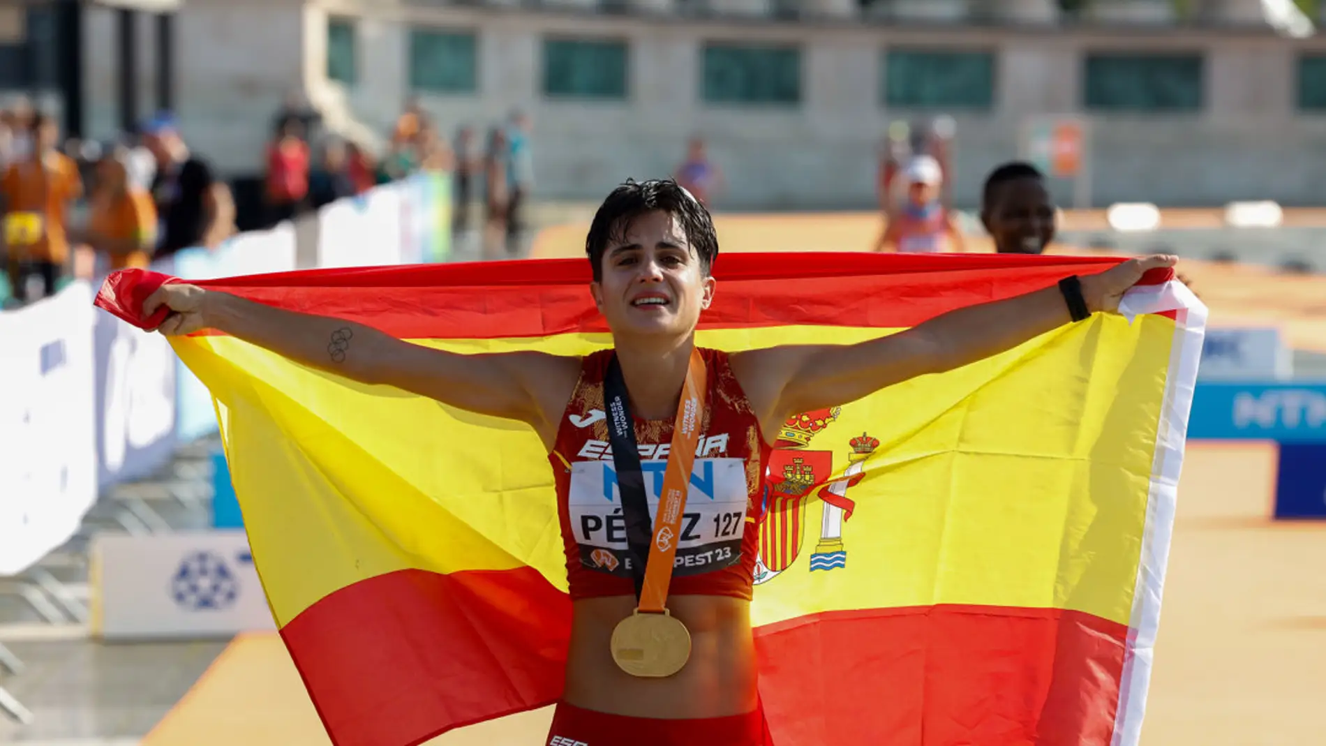 La española María Pérez se proclama campeona del mundo de 20 kilómetros marcha