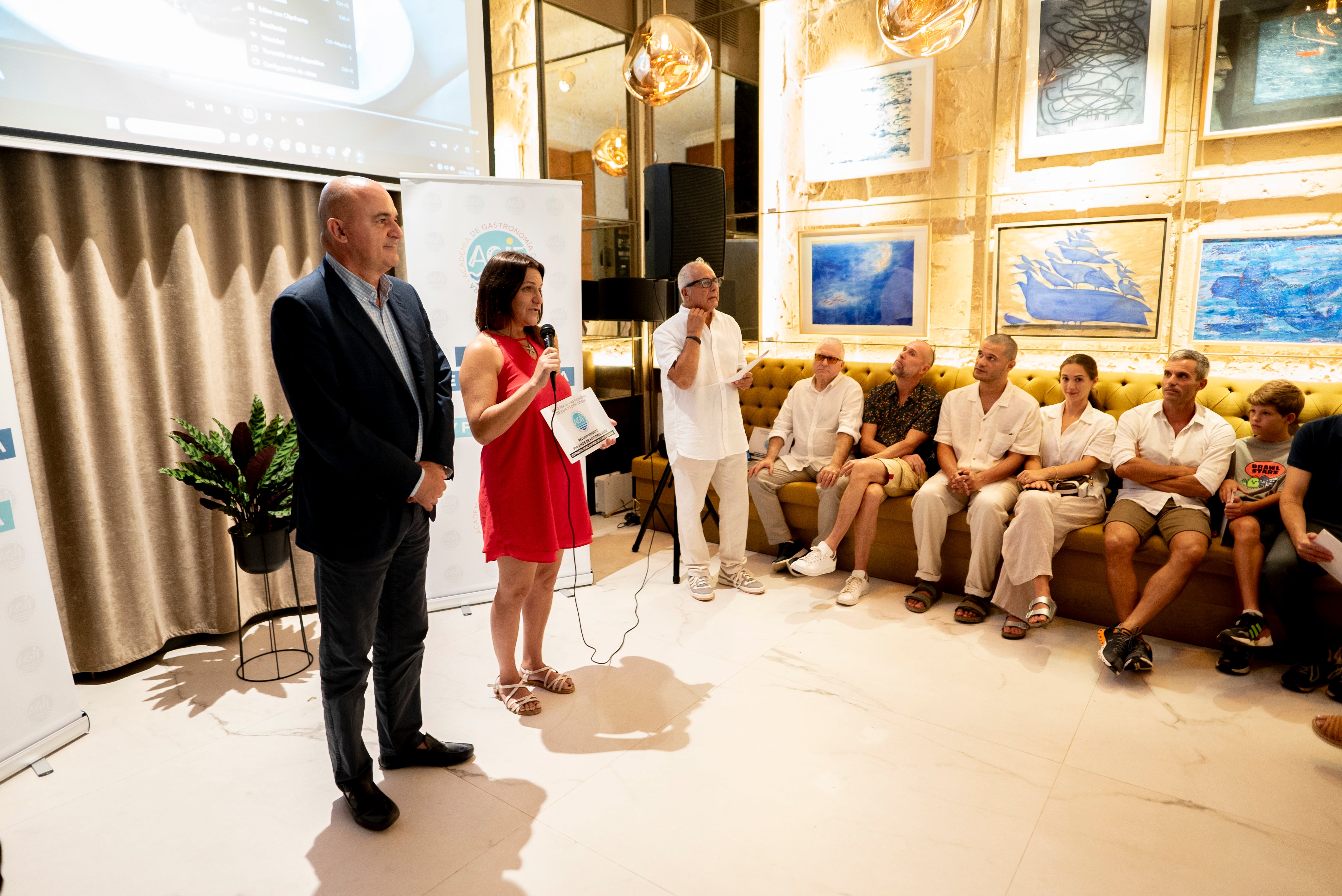 Paco Budía, Iñigo Rodríguez, S´Espartar, Nudo, Sa Caleta y los 100 años de la Cofradía de pescadores premiados por la AGIF Paco Budía, Iñigo Rodríguez, S´Espartar, Nudo, Sa Caleta y los 100 años de la Cofradía de pescadores premiados por la AGIF