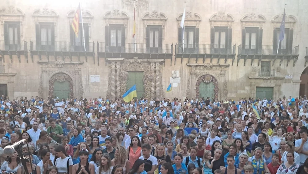 Un momento de la conmemoración de 2022 en Alicante Un momento de la conmemoración de 2022 en Alicante