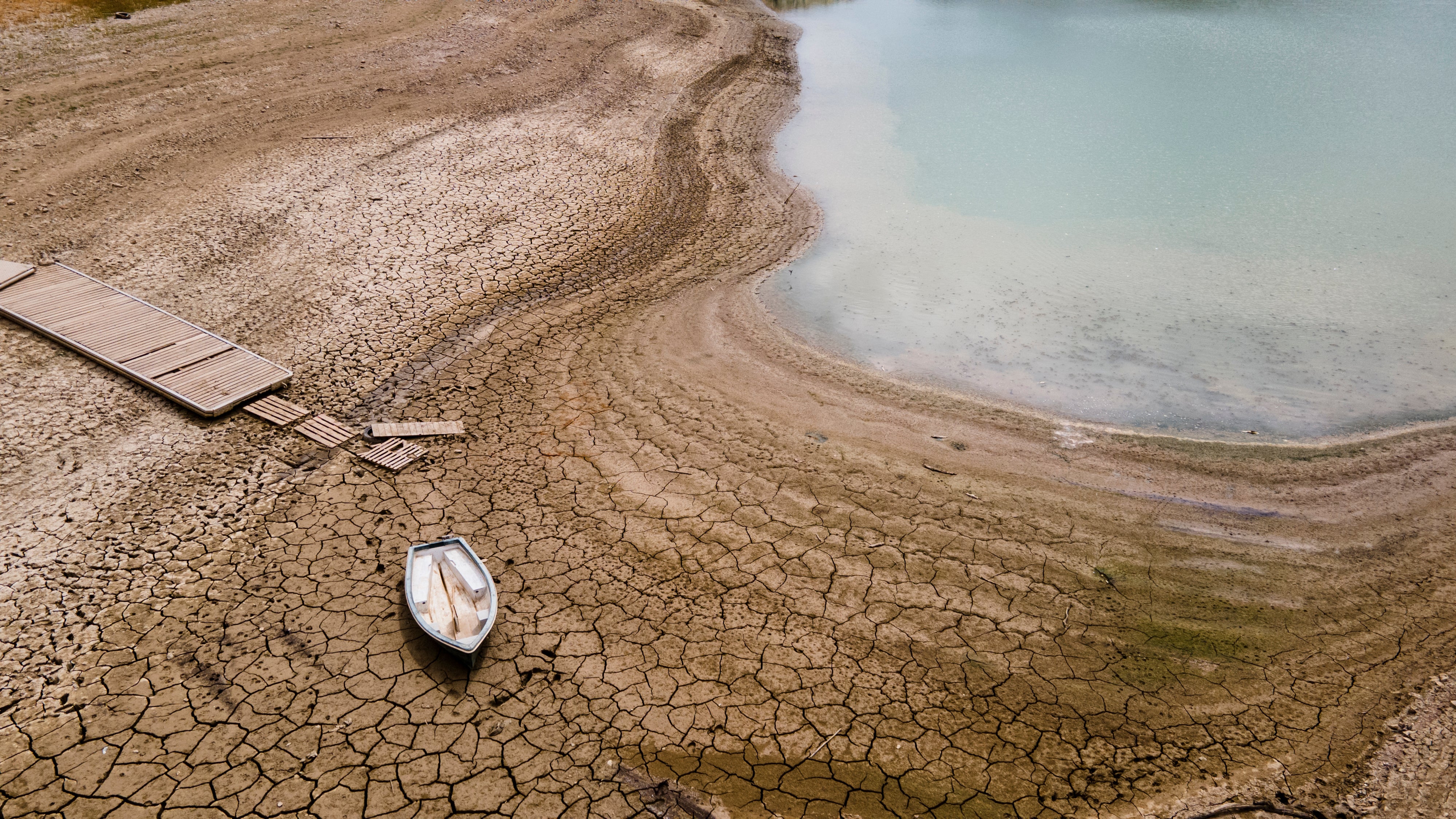 La reserva de los embalses cae al 38,8% en España La reserva de los embalses cae al 38,8% en España