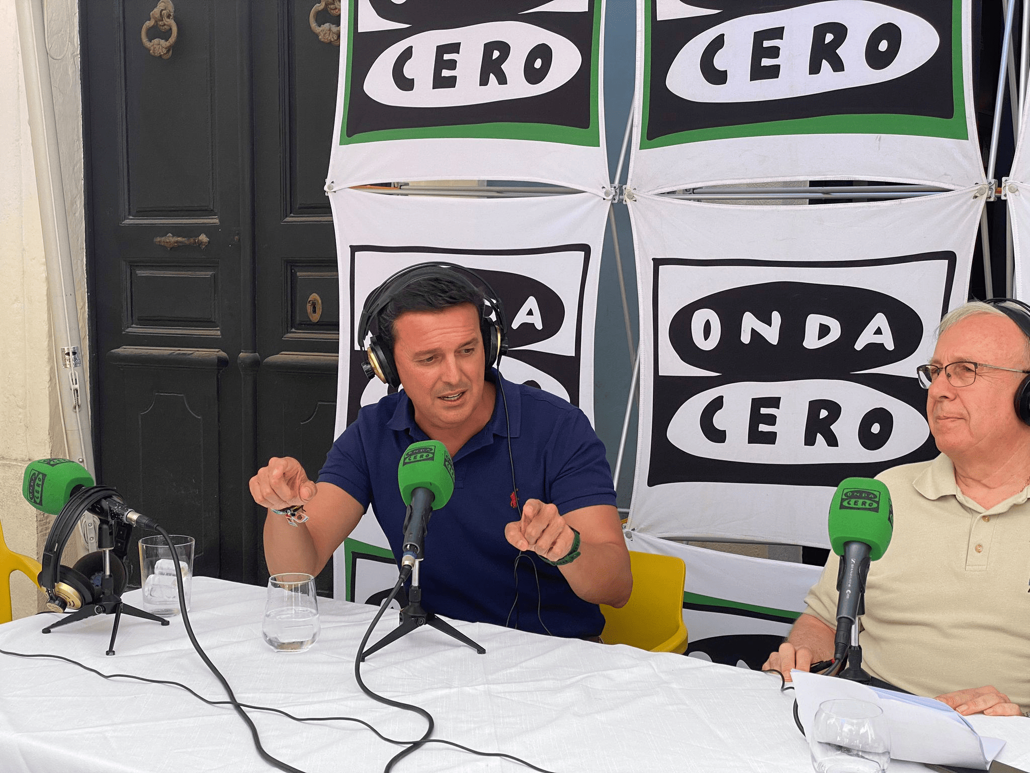 Javier Aureliano García: “Que la gente no tenga ninguna excusa para no vivir en un pueblo” Javier Aureliano García: “Que la gente no tenga ninguna excusa para no vivir en un pueblo”