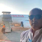 Felipe Alonso en Florencia con el avión "Las Médulas" Felipe Alonso en Florencia con el avión "Las Médulas"
